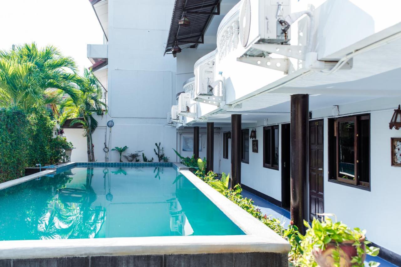 Pai Residence Hotel Chiang Mai Exteriör bild