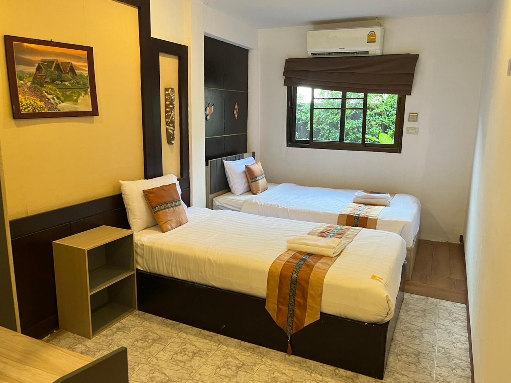 Pai Residence Hotel Chiang Mai Rum bild