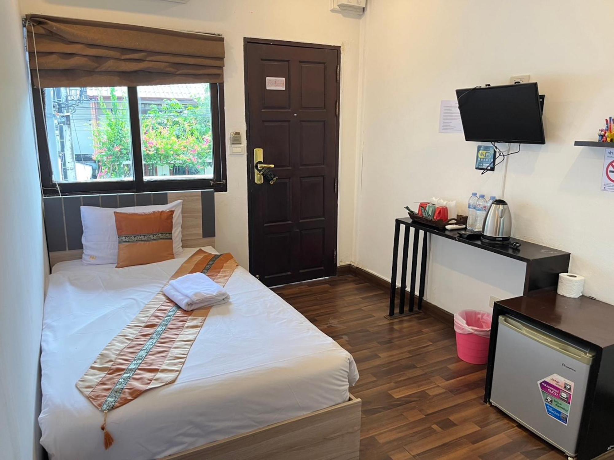 Pai Residence Hotel Chiang Mai Rum bild