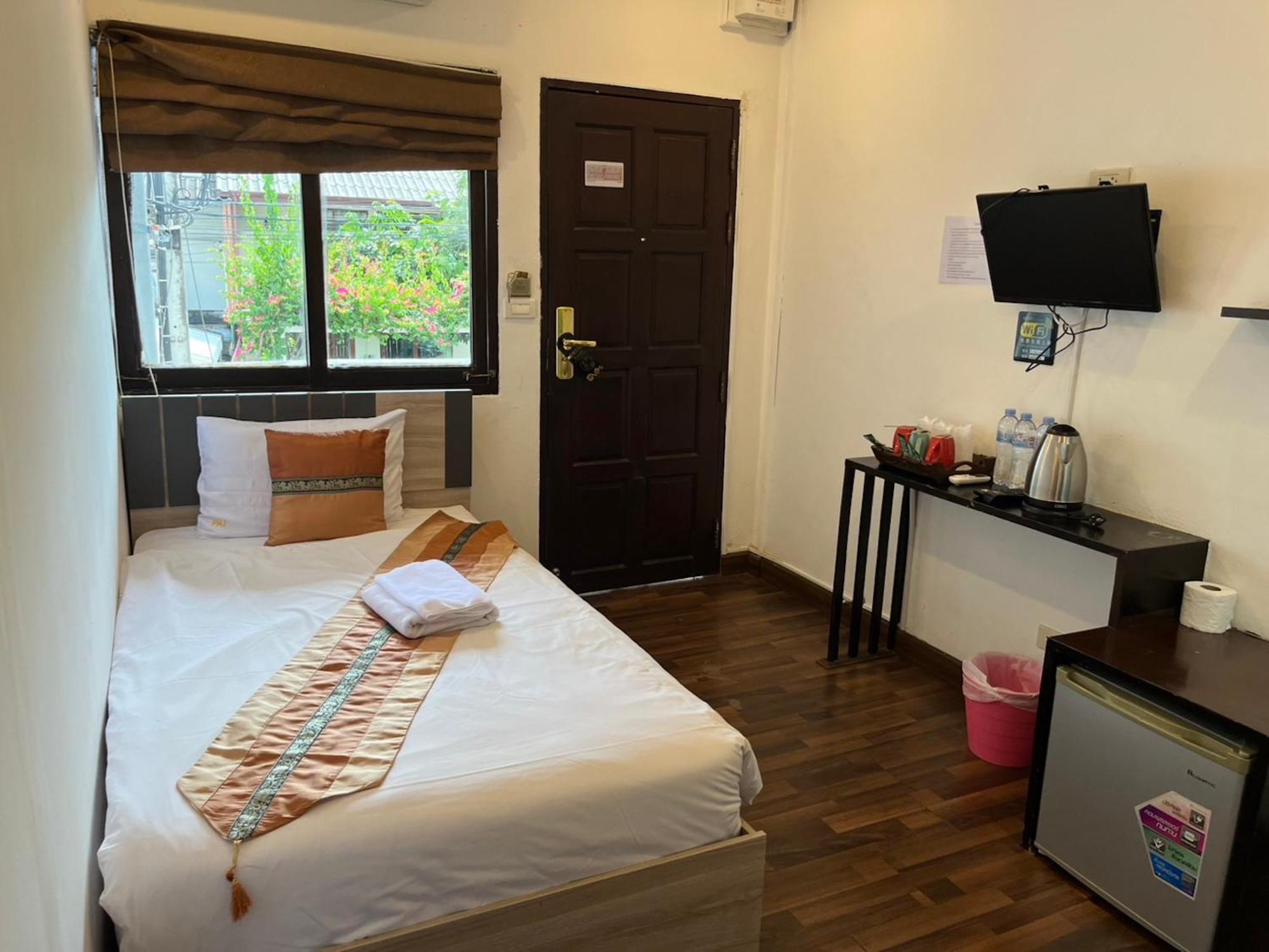Pai Residence Hotel Chiang Mai Rum bild